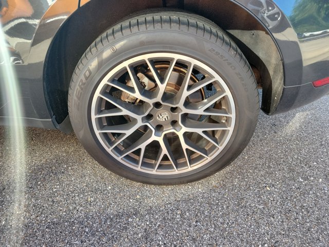 Used 2017 Porsche Macan S w/ Premium Package Plus AWD/4WD image 8