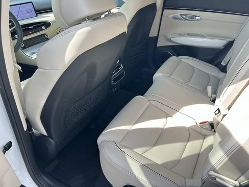 New 2026 Genesis GV70 2.5T Advanced AWD/4WD image 20
