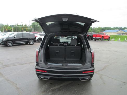 Used 2021 Cadillac XT6 Sport AWD/4WD image 8