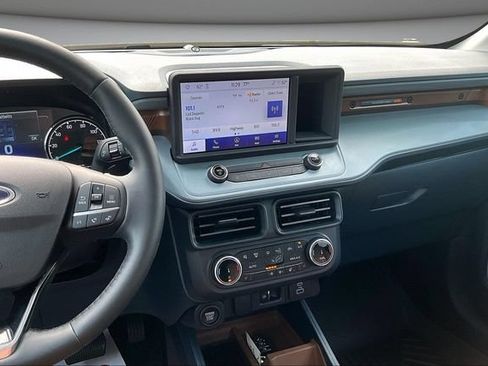 Used 2024 Ford Maverick Lariat w/ 4K Tow Package AWD/4WD image 10
