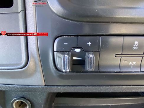 Used 2014 RAM 3500 Tradesman image 22