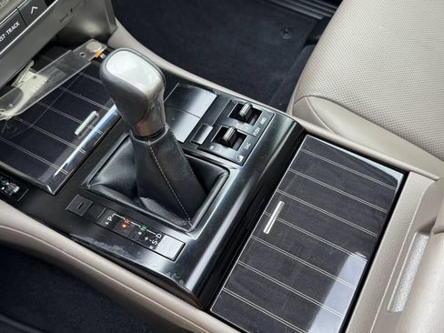 Used 2020 Lexus GX 460 Premium AWD/4WD image 24