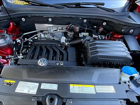 Used 2022 Volkswagen Atlas Cross Sport SE image 29