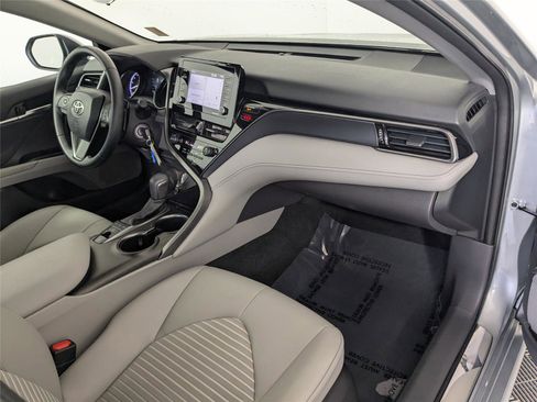 Certified 2022 Toyota Camry SE image 26