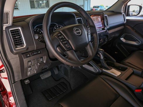 Used 2024 Nissan Frontier SL w/ Technology Package image 13