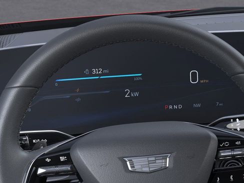 New 2025 Cadillac Lyriq Luxury image 18