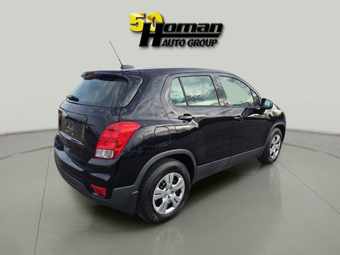 Used 2018 Chevrolet Trax LS image 5