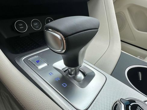 New 2026 Genesis G70 2.5T Prestige image 20