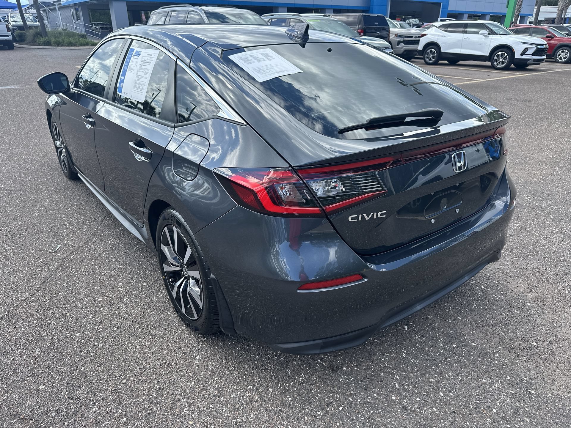 Used 2024 Honda Civic EX-L image 14