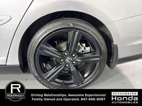 Used 2024 Honda Accord Sport image 5