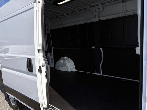 Used 2025 RAM ProMaster 3500 w/ Convenience Group FWD image 13