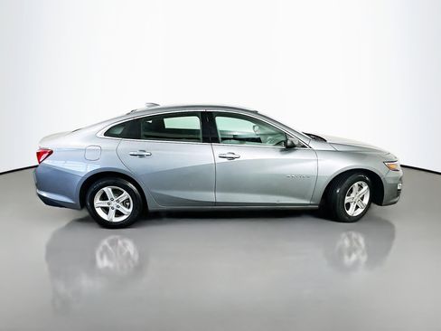 Used 2023 Chevrolet Malibu LT image 8