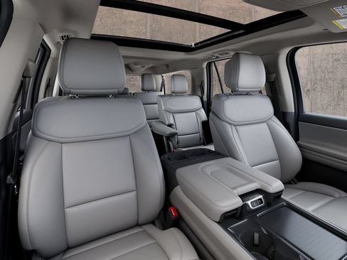New 2027 Ford Expedition Max Active AWD/4WD image 10