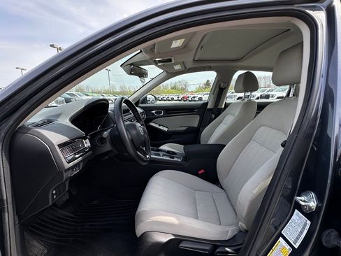 Used 2023 Honda Civic EX image 19