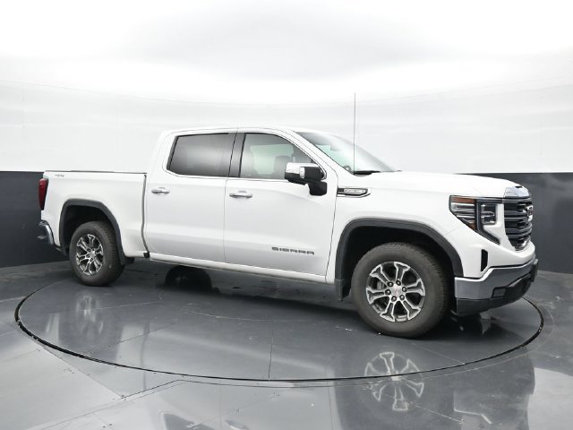 Used 2025 GMC Sierra 1500 SLT AWD/4WD image 3