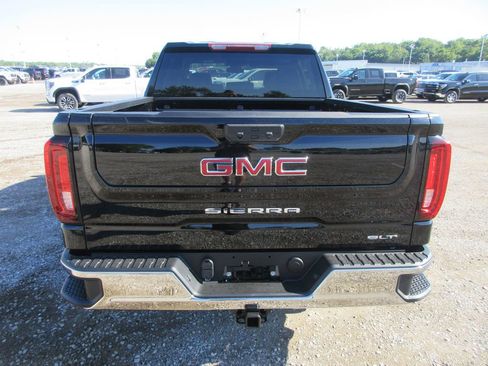 New 2026 GMC Sierra 1500 SLT w/ SLT Convenience Package AWD/4WD image 6