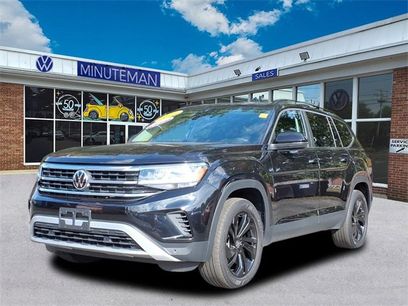 Certified 2023 Volkswagen Atlas SE w/ Black Wheel Package