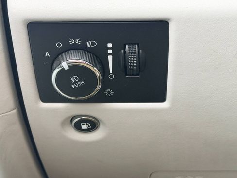 Used 2017 Jeep Grand Cherokee Summit AWD/4WD image 46