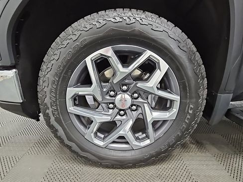 Used 2023 GMC Sierra 1500 SLT w/ SLT Premium Package image 47