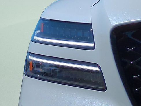 New 2026 Genesis GV80 3.5T Prestige AWD/4WD image 30