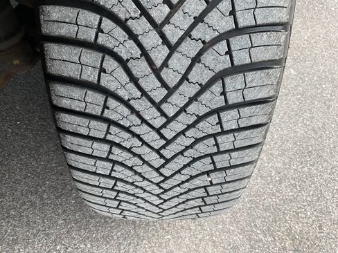 Used 2012 Toyota Camry LE image 40