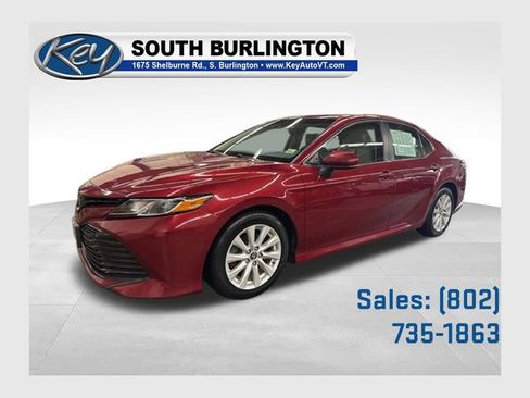 Used 2019 Toyota Camry LE FWD image 1