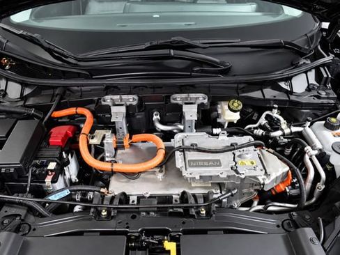 Used 2023 Nissan Ariya FWD image 37
