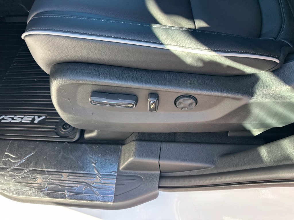 New 2027 Honda Odyssey Touring image 22