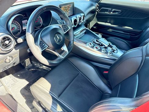 Used 2016 Mercedes-Benz AMG GT S w/ Exclusive Interior Package image 23