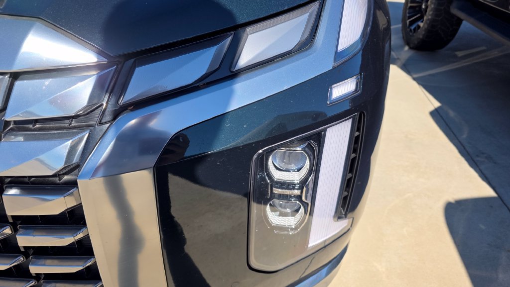 Used 2023 Hyundai Palisade Calligraphy w/ Winter Package AWD/4WD image 7