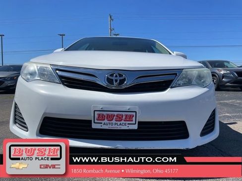 Used 2014 Toyota Camry LE FWD image 10