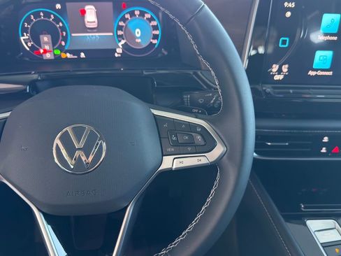 New 2026 Volkswagen Atlas SE AWD/4WD image 19