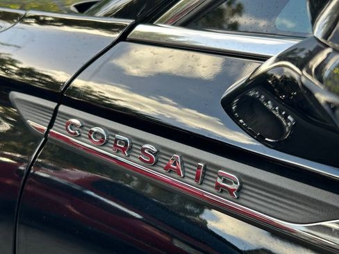 Used 2024 Lincoln Corsair FWD image 27