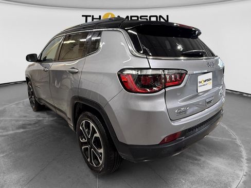 Used 2024 Jeep Compass Limited AWD/4WD image 3