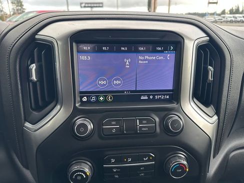 Used 2019 Chevrolet Silverado 1500 LT image 14