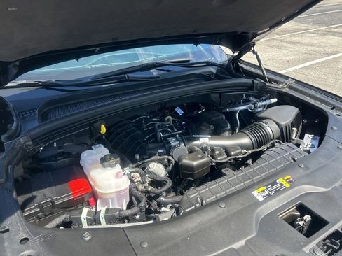 Certified 2024 Jeep Grand Cherokee Limited image 17