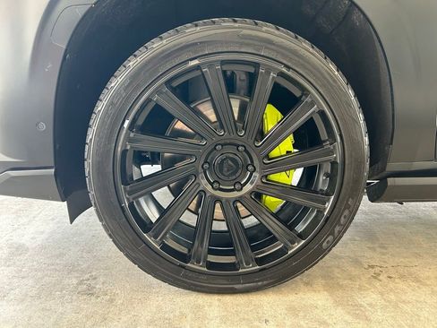 Used 2023 Cadillac Escalade V w/ Heavy-Duty Trailer Package AWD/4WD image 16