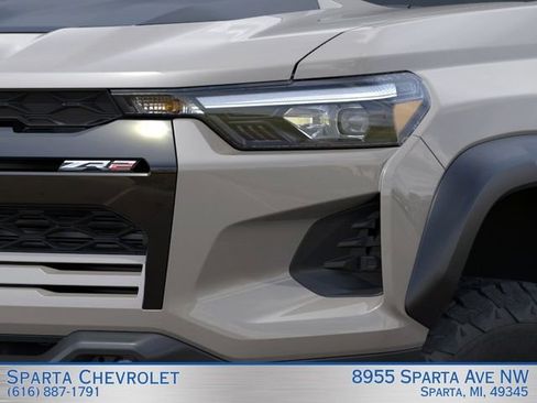 New 2026 Chevrolet Colorado ZR2 w/ Technology Package AWD/4WD image 10