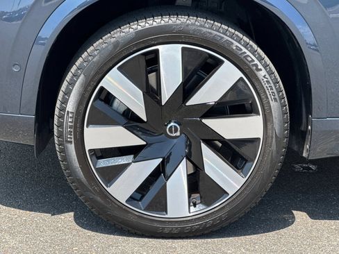 Used 2023 Volvo XC90 T8 Ultimate w/ Protection Package Premier AWD/4WD image 33