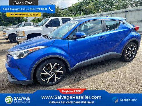 Used 2018 Toyota C-HR XLE FWD image 1
