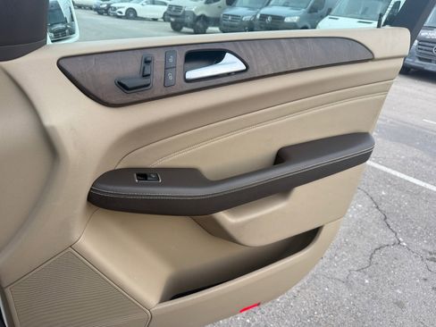 Used 2014 Mercedes-Benz ML 350 4MATIC image 16