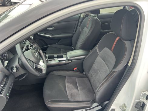 Certified 2021 Nissan Sentra SR image 13