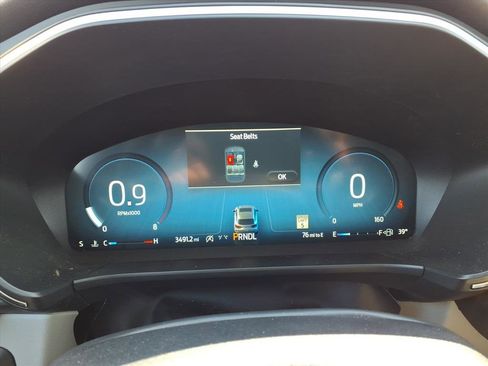 Used 2024 Ford Escape Platinum w/ Premium Technology Package image 18