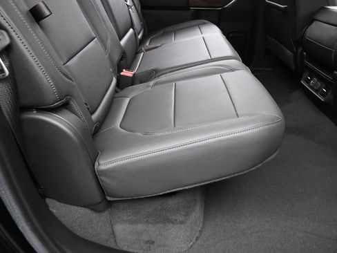 Used 2021 Chevrolet Silverado 1500 LT w/ Convenience Package II RWD image 38