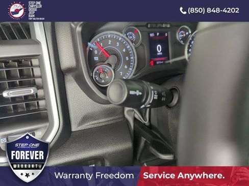 Used 2025 RAM 1500 Big Horn RWD image 20