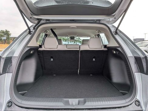 Certified 2025 Honda HR-V LX image 31