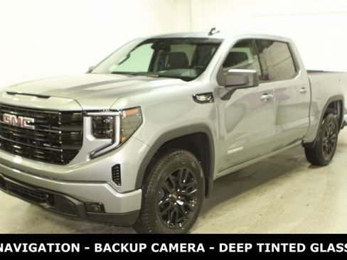 New 2025 GMC Sierra 1500 Elevation image 2