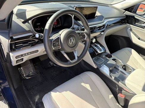 Used 2024 Acura MDX w/ Technology Package AWD/4WD image 2
