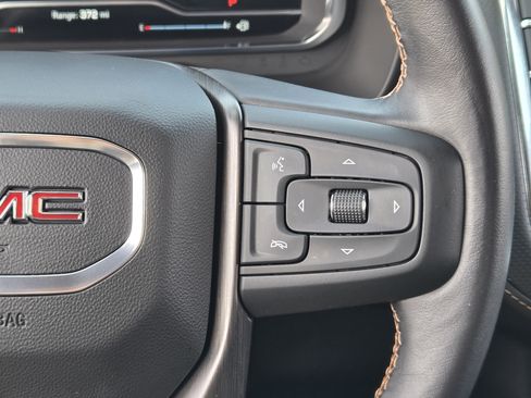 Used 2023 GMC Yukon XL AT4 w/ AT4 Premium Package image 37