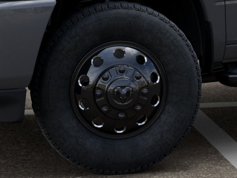 New 2026 RAM 3500 Big Horn AWD/4WD image 8